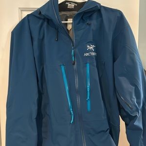 Men’s Arc’teryx Large Jacket